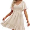 Women's Flowy Casual Mini Dresses 2025 Summer Graduation Smocked V Neck Vacation Dress Dress with Pockets