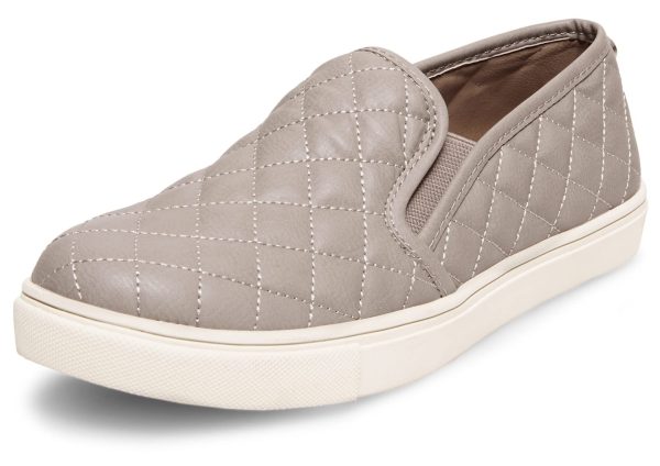 61urhPcZFRL.jpg Women's Ecentrcq Sneaker