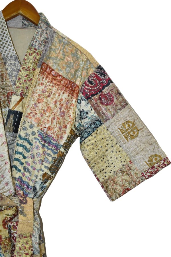 81lM6sfuvL.jpg Rajbhoomi Women Kimono Robe Handmade Silk Patola Kantha Quilt Body Warmer Coat Rob Patchwork Overcoat Jacket